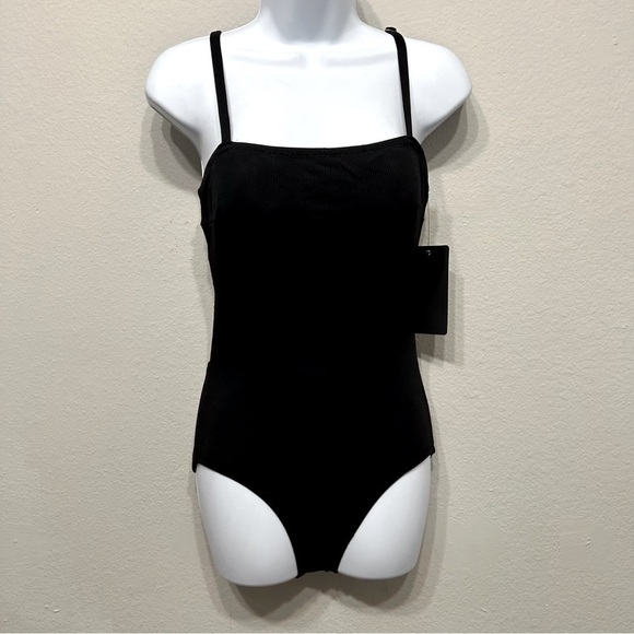 One Piece Swimsuit With back Cups Black size M - Picture 6 of 7